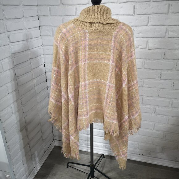 NWT Cherie Bliss Ladies Free Size Tan White Pink Purple Pattern Turtleneck Cape - Picture 2 of 7